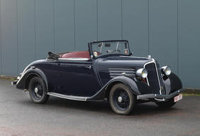 1934 Renault Monaquatre