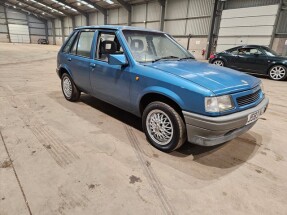 1992 Vauxhall Nova