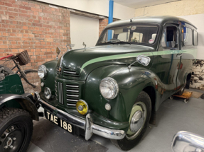 1954 Austin A40