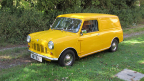 1982 Mini Van