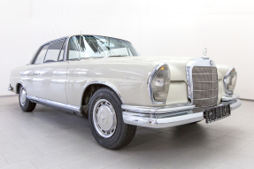 1965 Mercedes-Benz 220 SEb Coupe