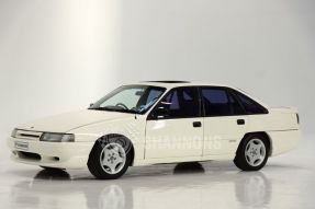 1990 Holden VN