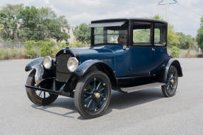 1922 Peerless V8