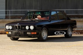 1986 BMW M5