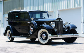 1933 Packard Twelve