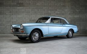 1967 Peugeot 404 Coupe