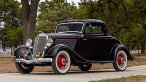 1934 Ford DeLuxe