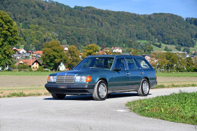 1988 Mercedes-Benz 300 TE