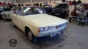 1966 Rover 2000