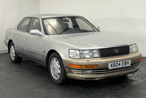 1993 Lexus LS 400