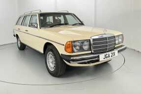 1982 Mercedes-Benz 200 T