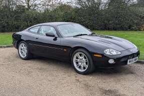 2001 Jaguar XKR