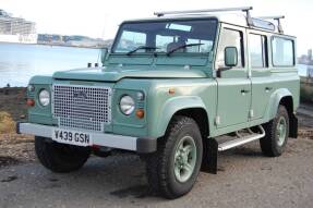 2000 Land Rover Defender