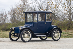 1917 Detroit-Electric Model 68