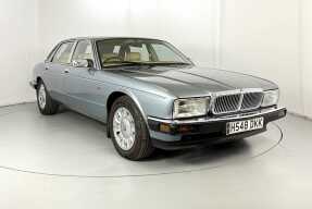 1991 Daimler 4.0