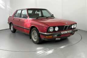 1987 BMW 520