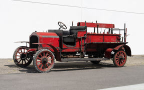1914 Lorraine-Dietrich Fire Truck