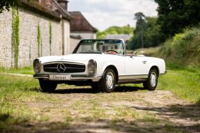 1963 Mercedes-Benz 230 SL