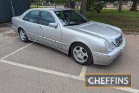 2001 Mercedes-Benz E 320