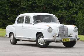 1959 Mercedes-Benz 220 S