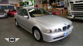 2001 BMW 520i