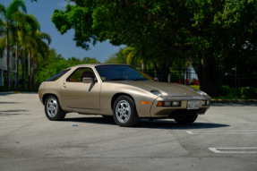 1979 Porsche 928 'Risky Business'