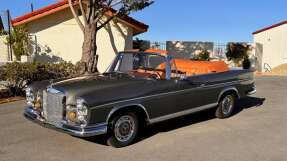 1967 Mercedes-Benz 300 SE Cabriolet