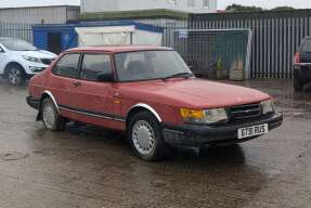 1990 Saab 900