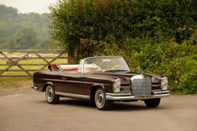 1963 Mercedes-Benz 220 SEb Cabriolet