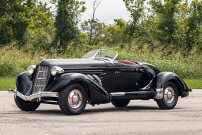 1935 Auburn 851