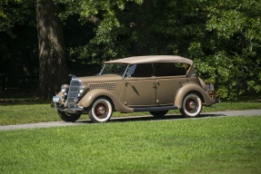 1935 Ford Model 48