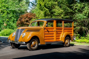 1937 Ford DeLuxe