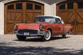 1957 Ford Thunderbird