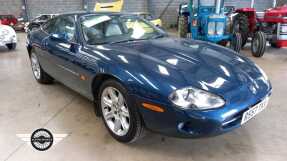 1997 Jaguar XK8