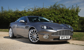 2003 Aston Martin Vanquish