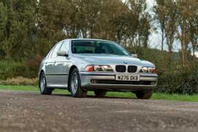 2000 BMW 520i