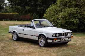 1988 BMW 320i