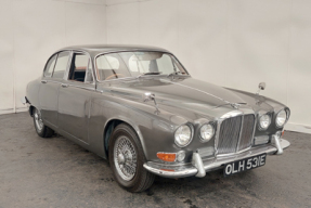 1967 Jaguar 420