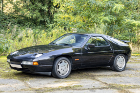 1988 Porsche 928 S4