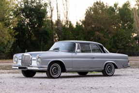 1963 Mercedes-Benz 220 SE Coupe