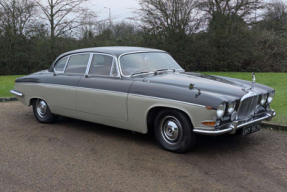 1969 Jaguar 420