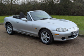 2003 Mazda MX-5