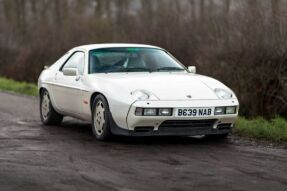 1984 Porsche 928 S2