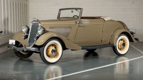 1934 Ford Convertible Cabriolet