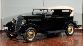 1934 Ford DeLuxe