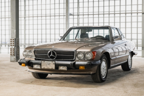 1989 Mercedes-Benz 560 SL