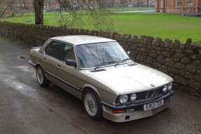 1988 BMW 520i