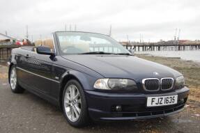 2003 BMW 320i