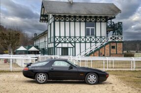 1991 Porsche 928 GT