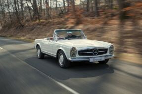 1963 Mercedes-Benz 230 SL